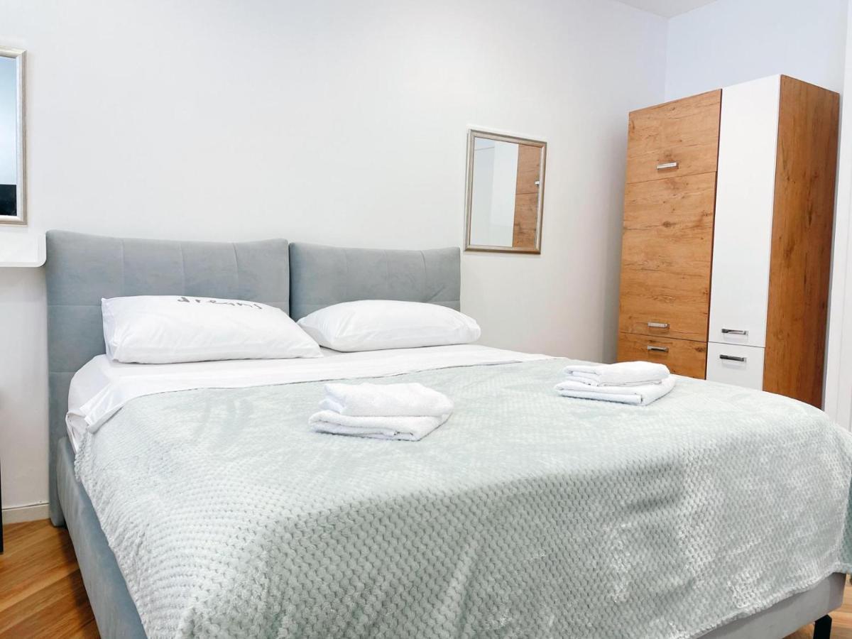Apartment Candy Pula Bagian luar foto