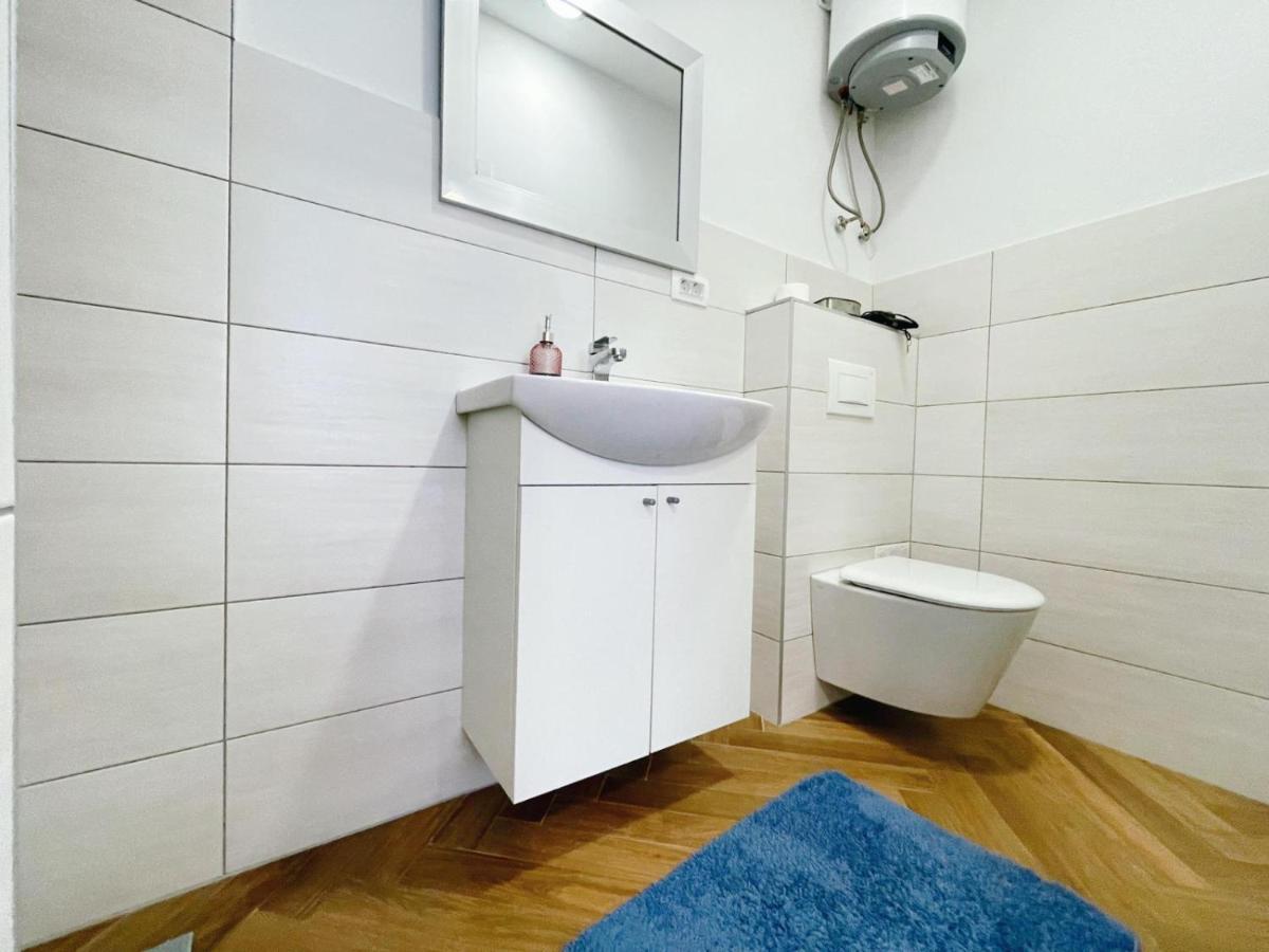 Apartment Candy Pula Bagian luar foto