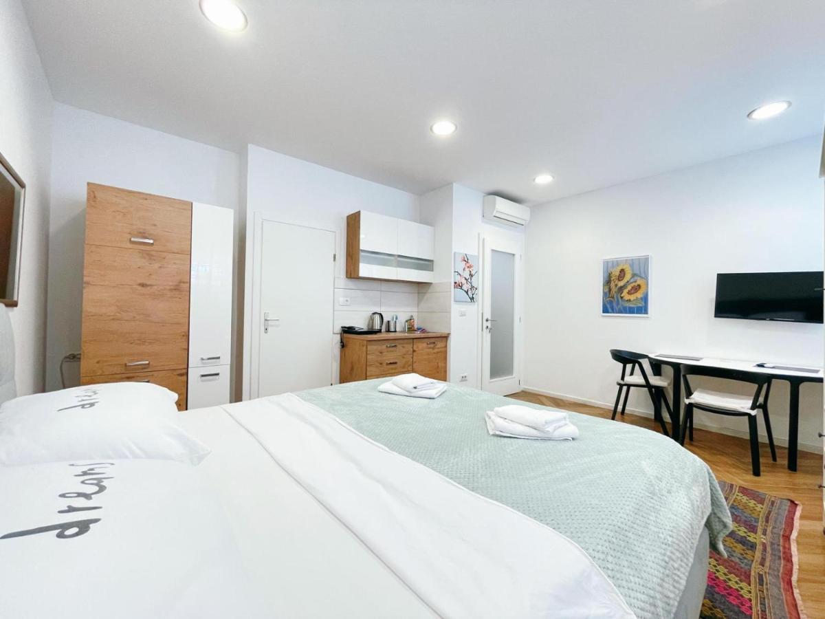 Apartment Candy Pula Bagian luar foto